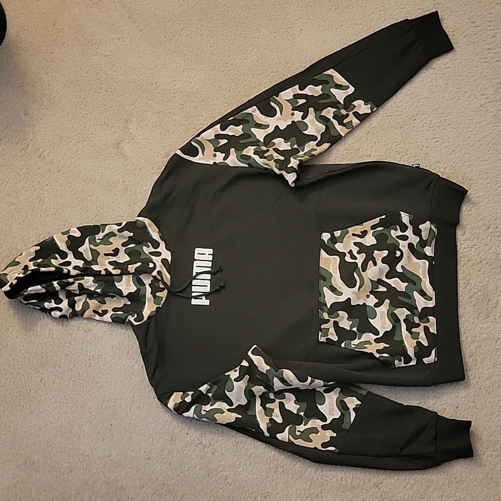 Puma Pullover hoodie